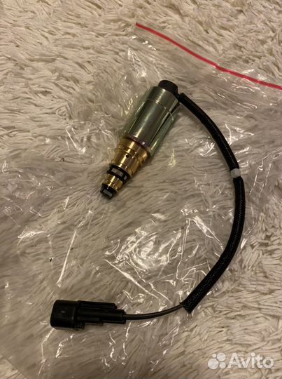 Volvo Клапан кондиционера 31305844