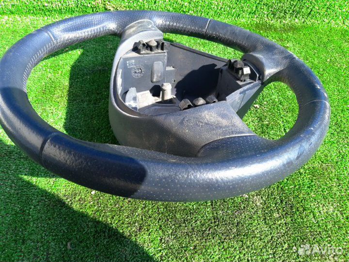 Руль Peugeot 1007