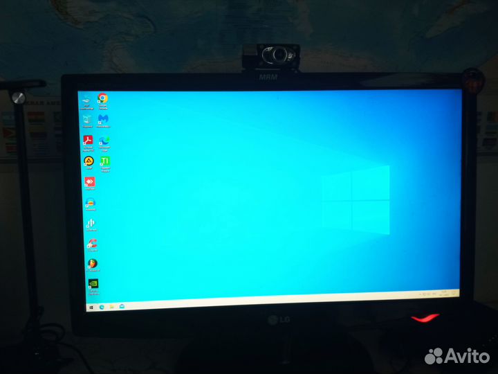Монитор LG flatron W2243 S