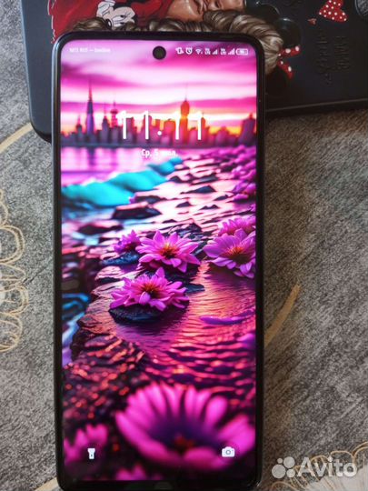 Новый смартфон