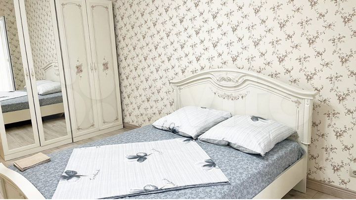 1-к. квартира, 54 м², 13/24 эт.