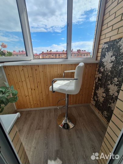 Стул высокий барный