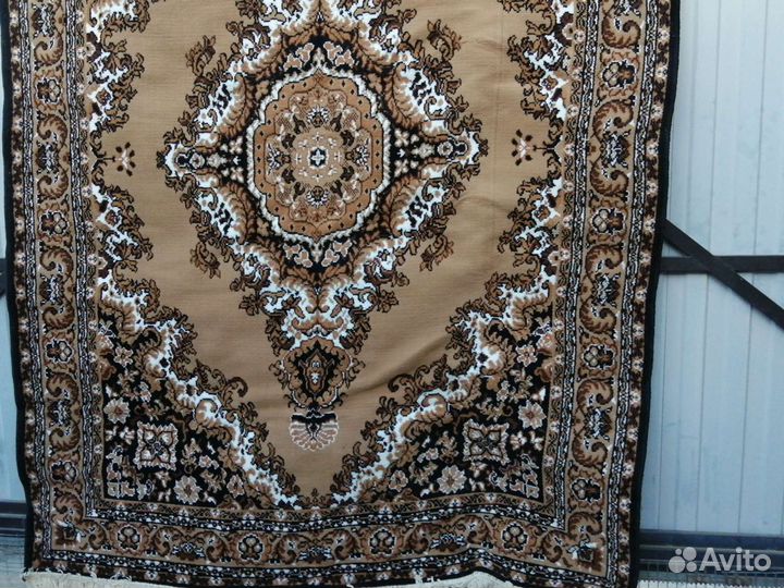 Ковры и дорожки