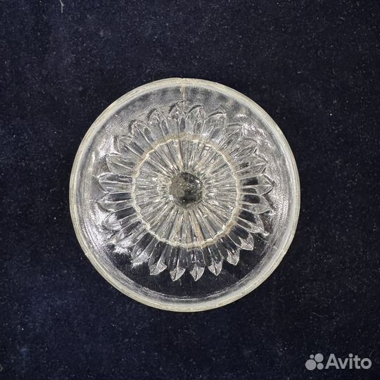 Ваза на ножке старинная стекло редкость креманка