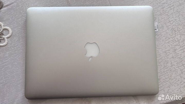 Mac book Air 13 1,6 Ghz 2-х ядерный Intel Core I5