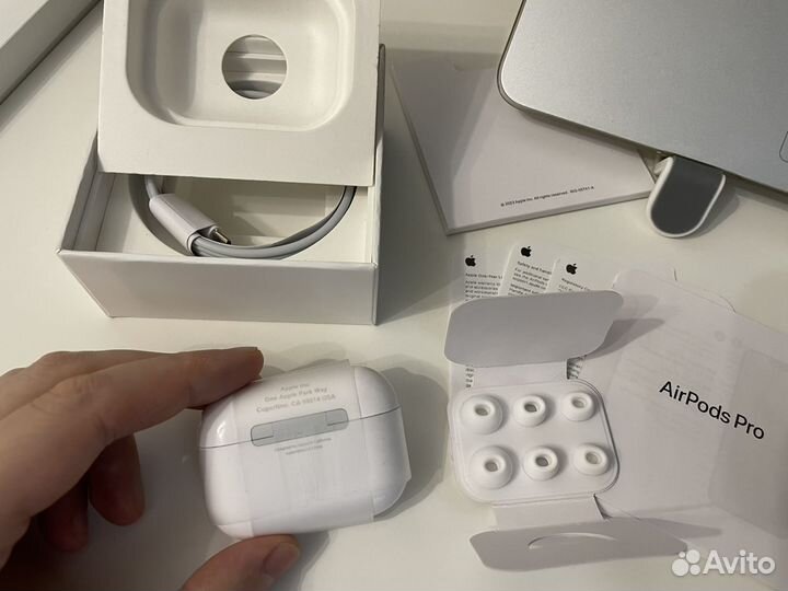 Airpods pro 2 type-c с шумоподавлением