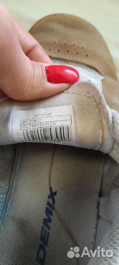 Кроссовки demix (бутсы-футзалки), брюки