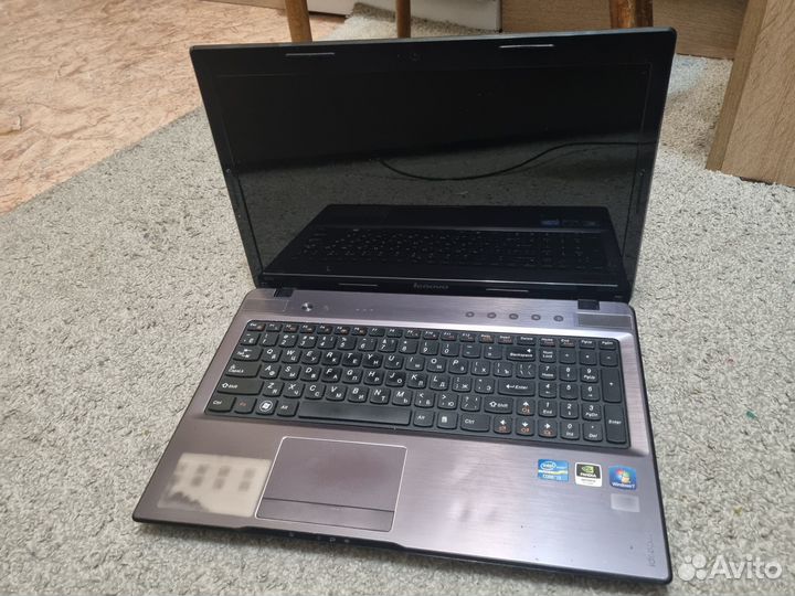 Ноутбук Lenovo IdeaPad Z570