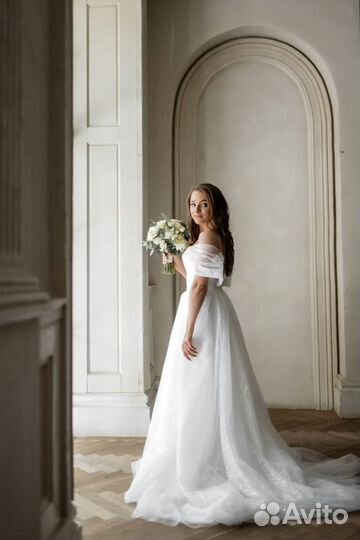 Дизайнерское Свадебное платье с двумя юбками
