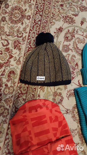 Фирменные шапки детские 5лет