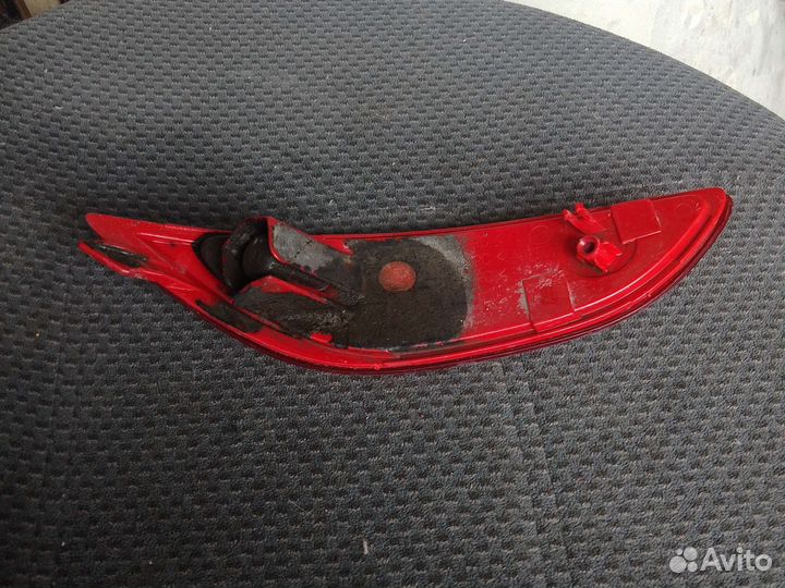 Отражатель заднего бампера правый Hyundai Solaris