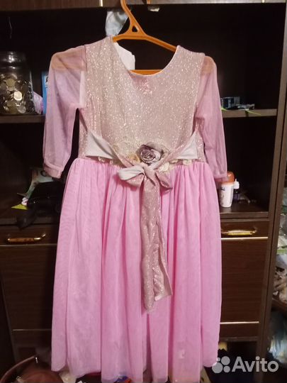 Продам платья