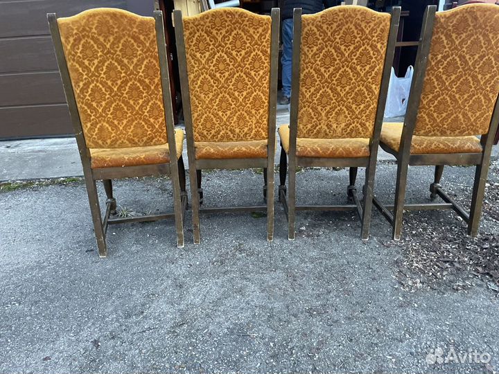 Стулья деревянные мягкие
