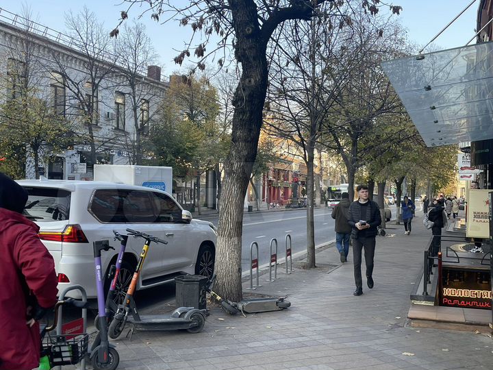 Торговая площадь, 120 м²