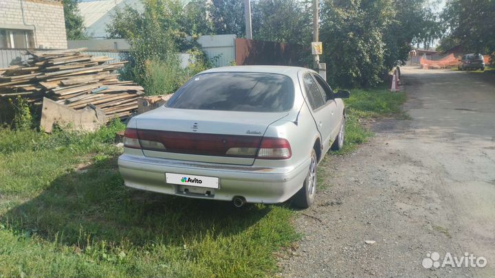 Nissan Cefiro 2.0 AT, 1997, битый, 200000км