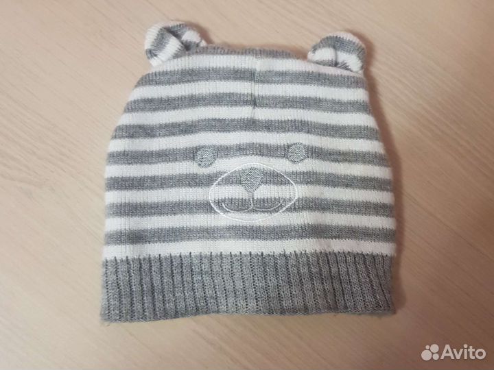 Шапка для мальчика новая 52размер
