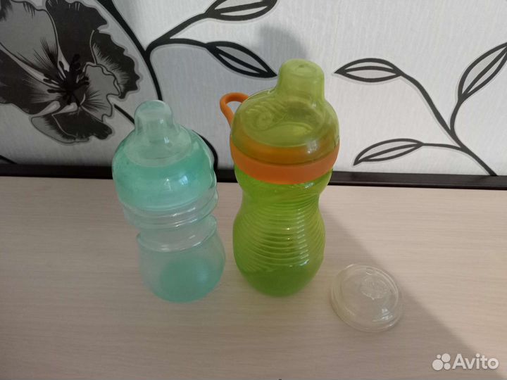 Бутылочки для воды