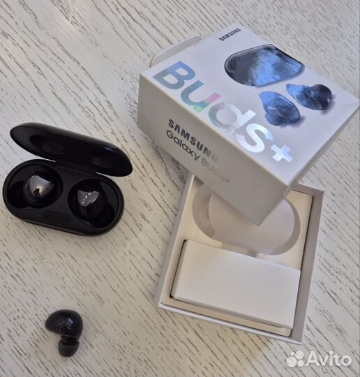 Беспроводные наушники Samsung galaxy buds +