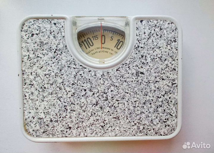 Весы напольные механические