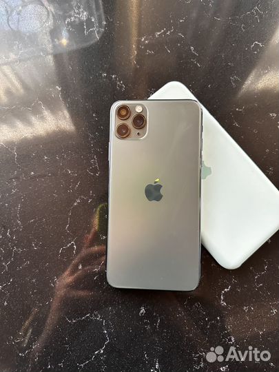 iPhone 11 Pro Max, 64 ГБ