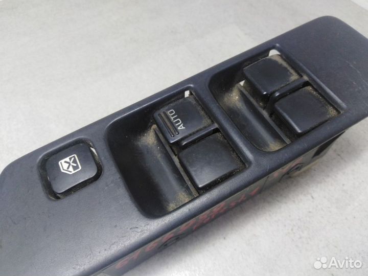 Блок управления стеклоподъемниками