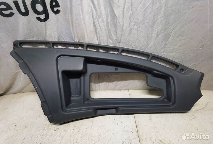 Торпедо верхняя правая часть Scania 5