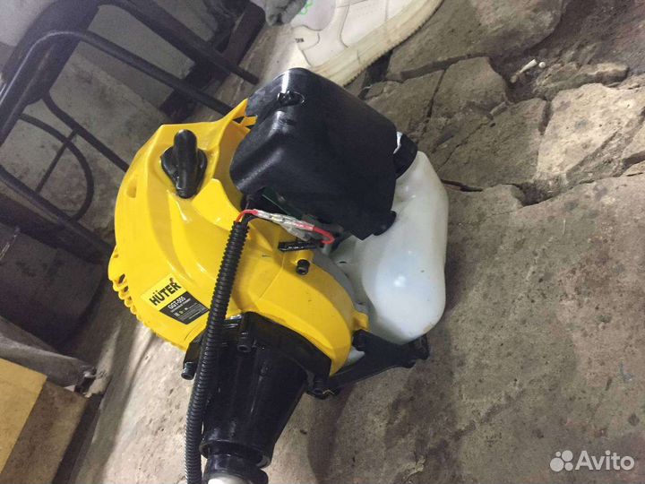 Триммер бензиновый