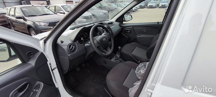 LADA Largus 1.6 МТ, 2024