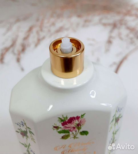 Оригинал A Winter Melody Scented Water Gucci