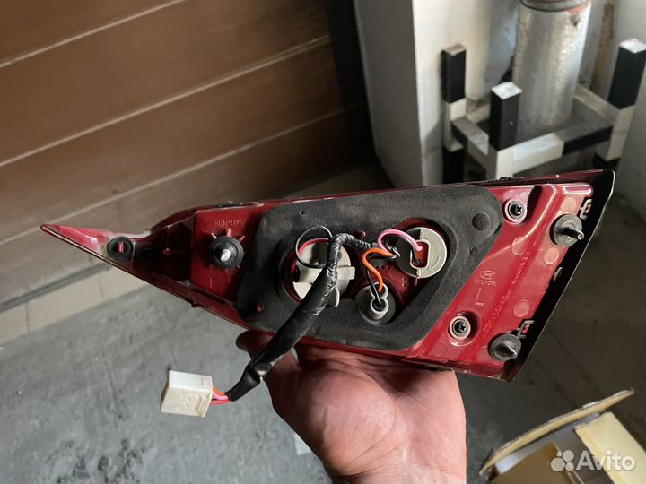 Фонарь левый Hyundai Solaris