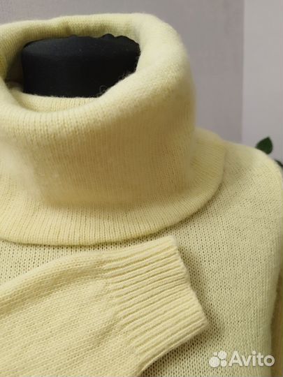 Mohito нежный свитер 44