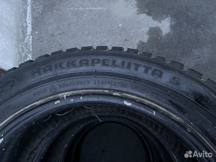 Nokian Tyres Hakkapeliitta 5 235/55 R17