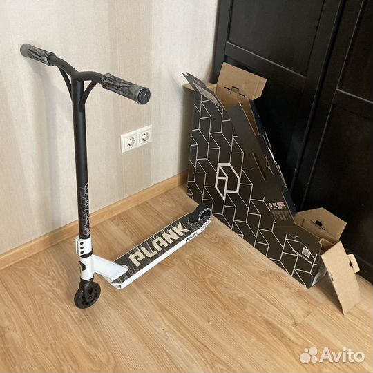 Трюковой самокат plank