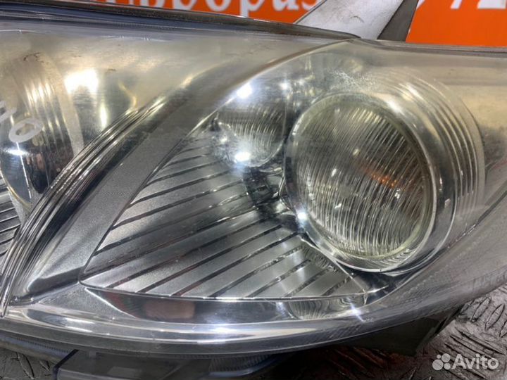 Фара передняя левая Toyota Camry ACV40