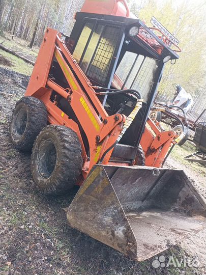 Мини-погрузчик Уралвагонзавод ПУМ-500У, 1998