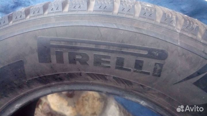 Pirelli Ice Zero 285/60 R18 116T