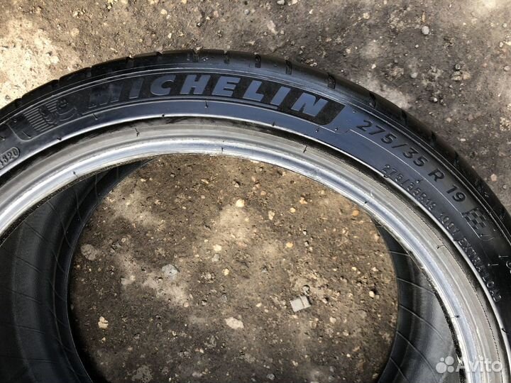 Michelin Pilot Sport 4 245/40 R19 и 275/35 R19