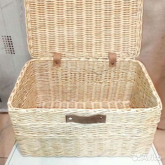 Короб плетеный с крышкой
