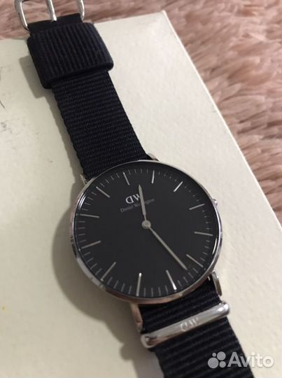 Часы daniel wellington