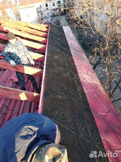 Г образный кронштейн