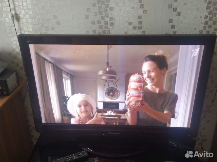 Телевизор Panasonic Viera tx-pr42u10