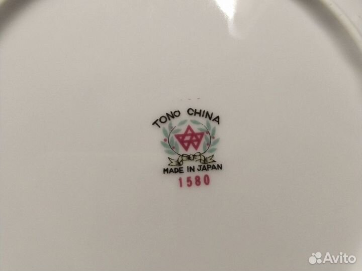Фарфоровые тарелки Tono China