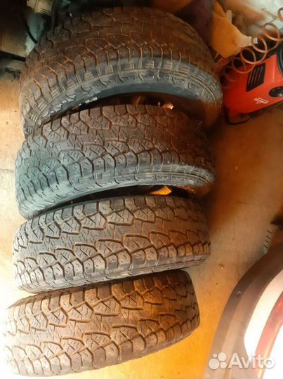 Hankook DynaPro ATM RF10 245/70 R16