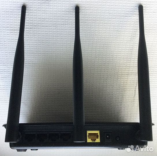 Роутер D-Link DIR-809