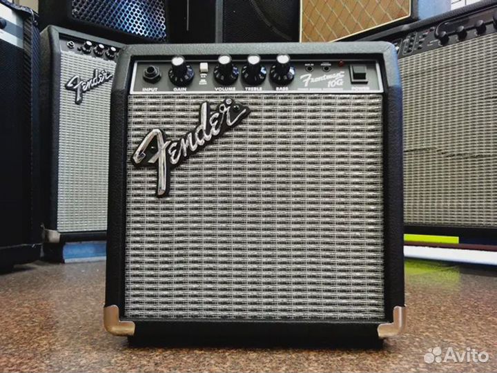 Комбоусилитель Fender Frontman 10G