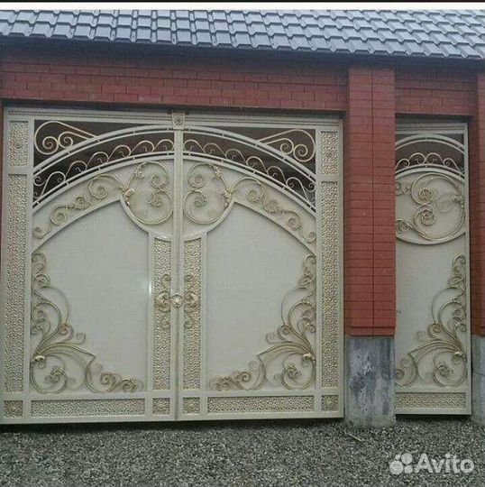 Двери ворота Пирила навес