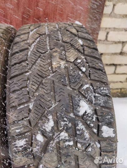 Kormoran Snow 245/45 R18 100V