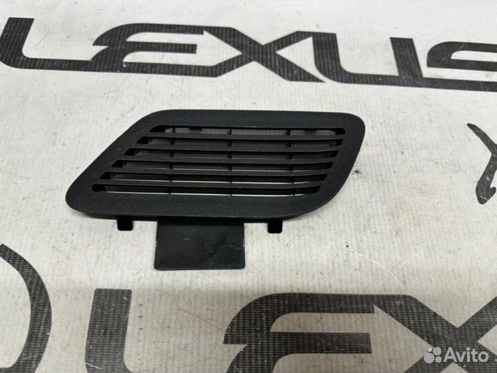 Заглушка обшивки багажника левая Lexus Rx4 Rx200T