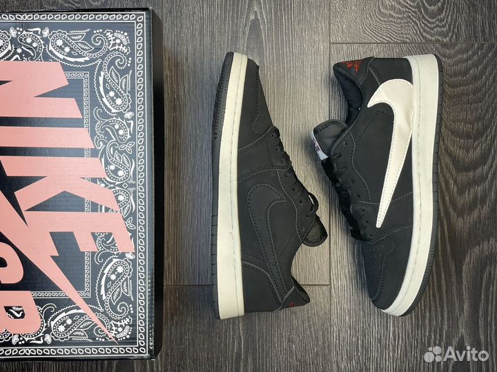 Кроссовки nike air jordan 1 low travis scott