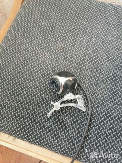 Камера переднего вида